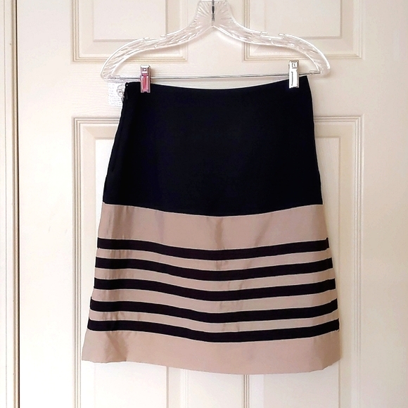 NWT. The Limited RayonNylon Pencil Skirt w/sew on ribbon stripes, lining, pocket - Picture 5 of 5